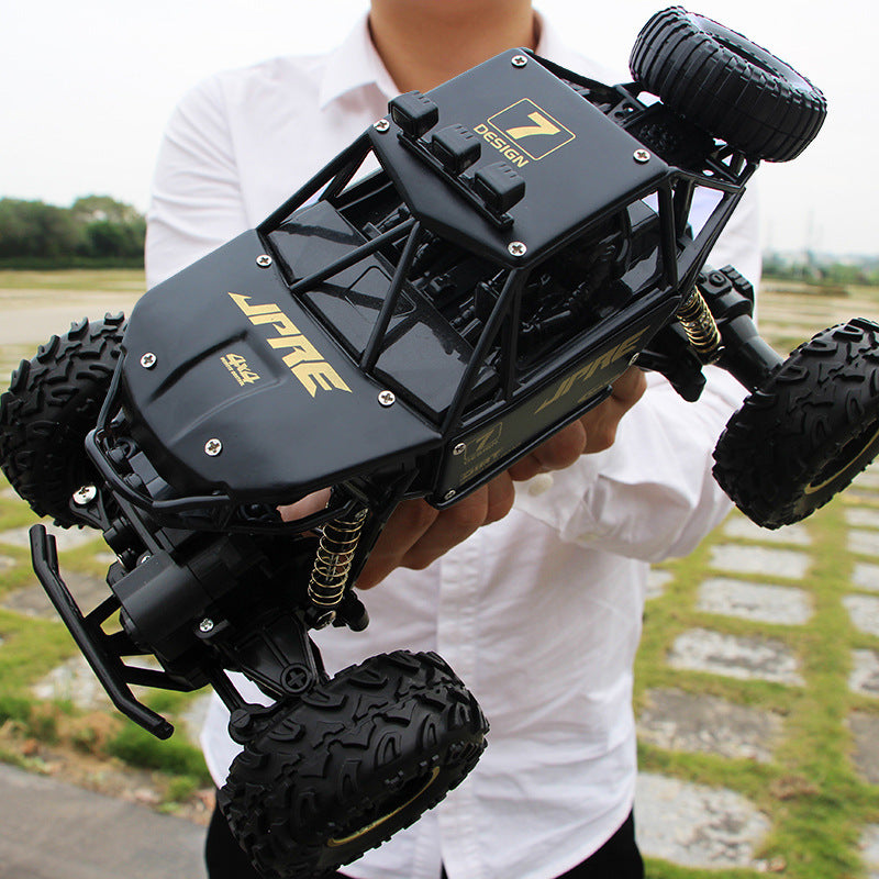 Remote Control Car — 4WD High-Speed Off-Road Climbing RC Car
